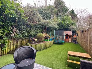 Photo 15- click for photo gallery